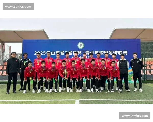 双冠加冕！历城二中包揽省长杯男女足冠军